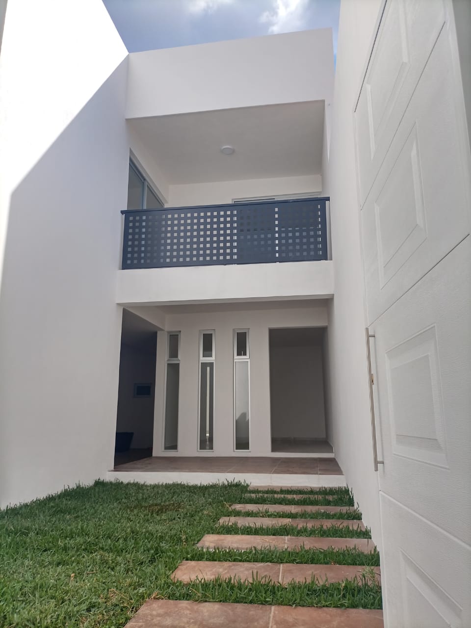 Moderna y espaciosa casa de 4 Recámaras en Oaxaca Centro