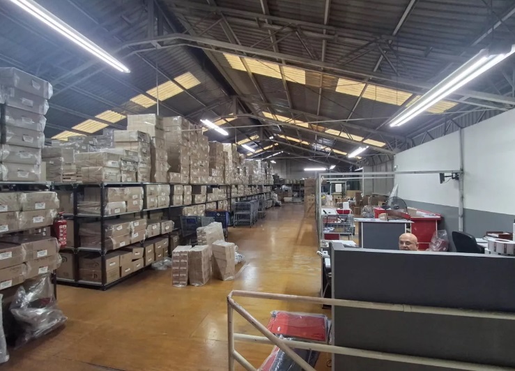 Nave Industrial En Excelente Zona, Increible Inversion